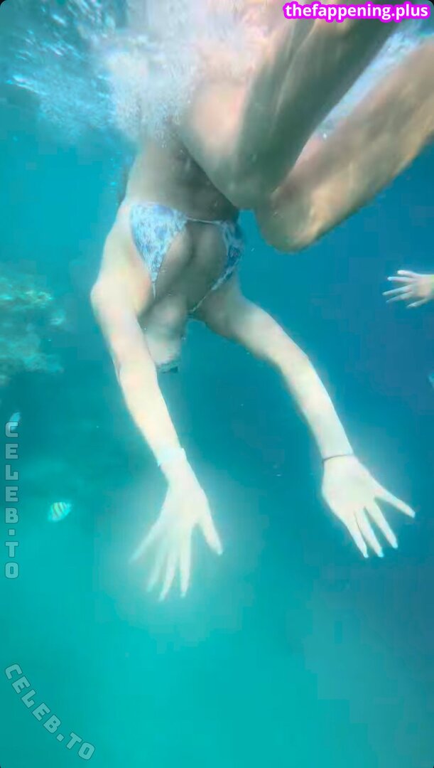 02.queenice / 18queenjce Nacktes OnlyFans Foto #11