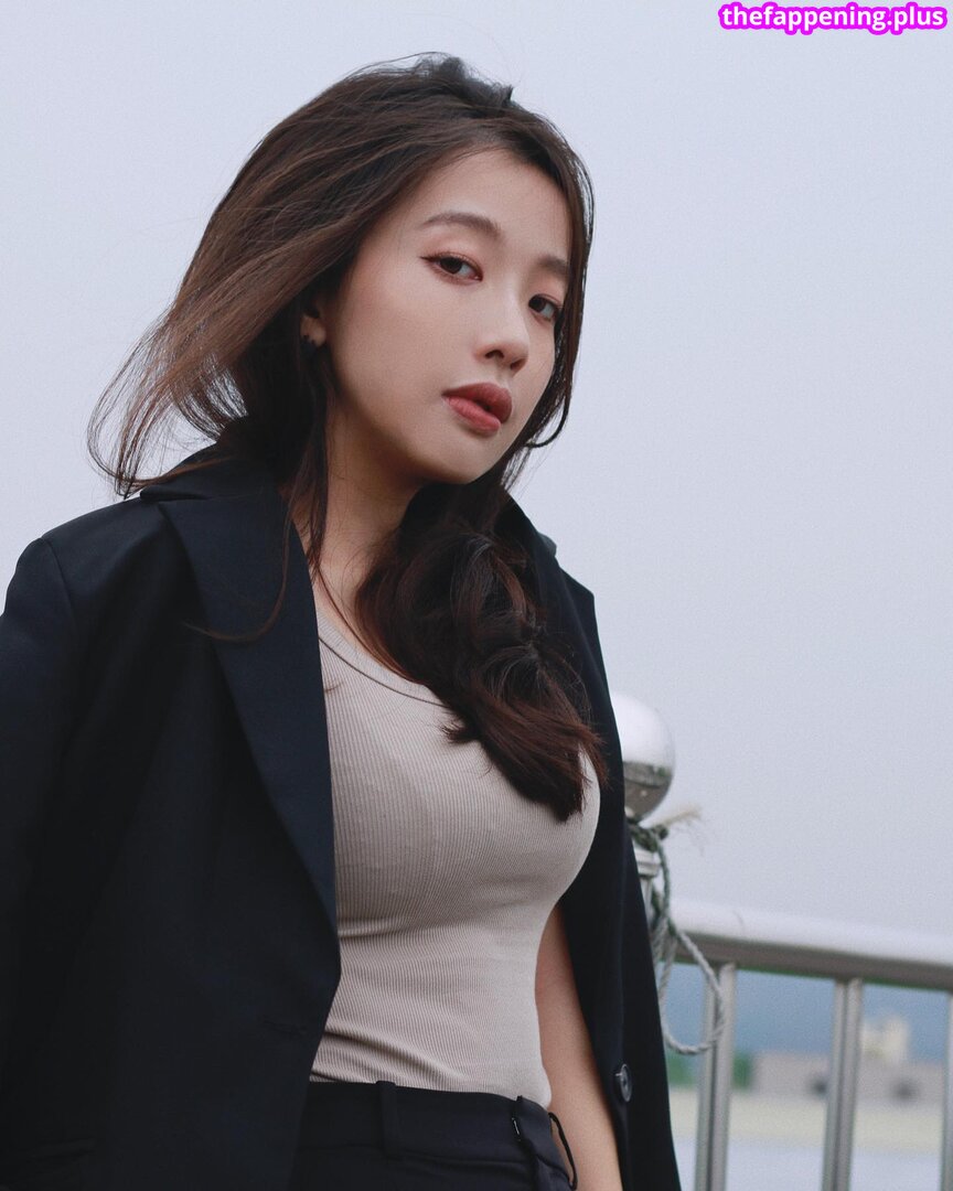 1.ynce_ / 1Ynce / https: Nahá OnlyFans fotografie #69