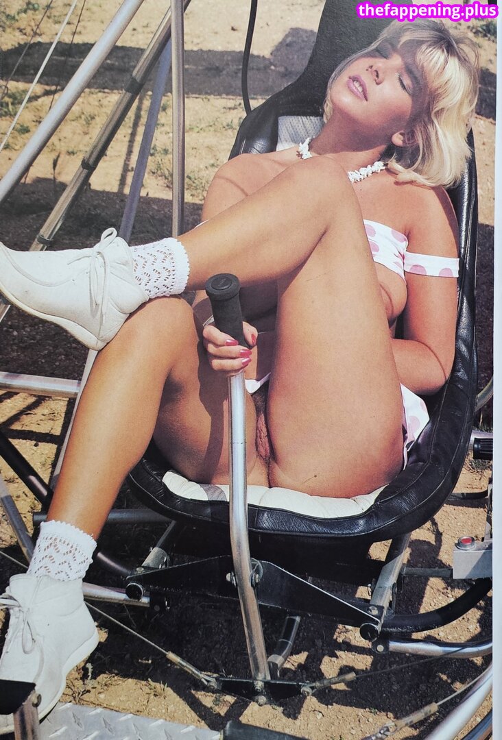 1980'S & Early 90'S Page 3 Girls / GlamourTeaJames / https: / mariawhittaker Nahá OnlyFans fotografie #507