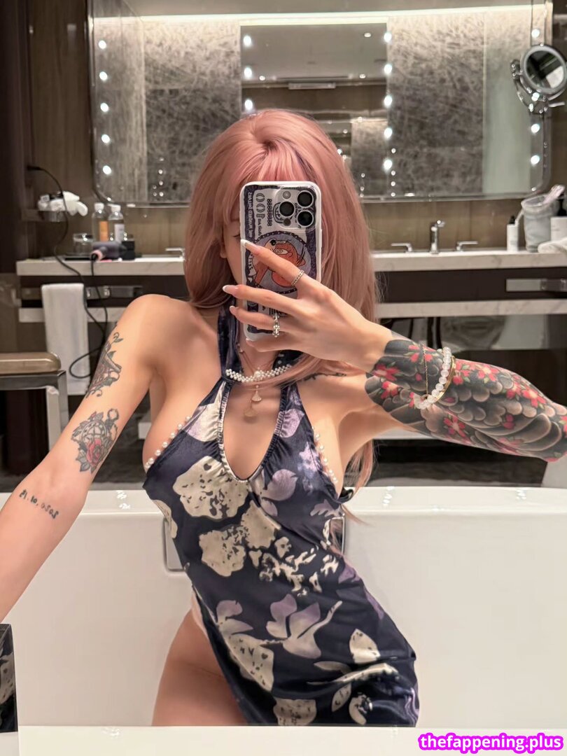 2.h.e.1.1 / 하은하 2.h.e.1 Nude OnlyFans Photo #5