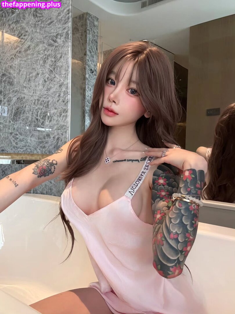 2.h.e.1.1 / 하은하 2.h.e.1 ヌードOnlyFans写真 #19