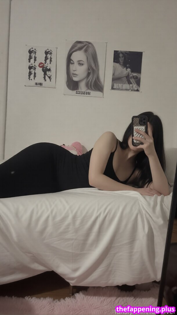 222madelynn / fcknmaddy / fcknmaddyy Nude OnlyFans Photo #16