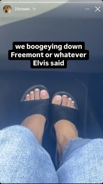 Full leaked Roseki private onlyfans photo