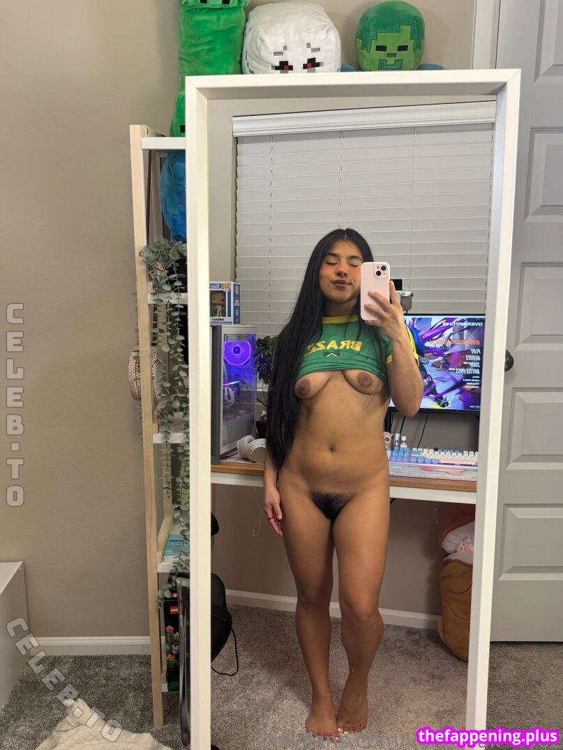 444Vanessa / 444vanessak / bougie_vee / iitmythrowaway / vanessak_2002 Naken OnlyFans Foto #24