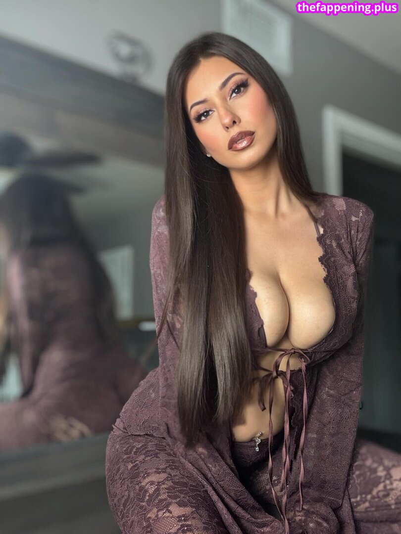 713CORI Foto OnlyFans Nua #30