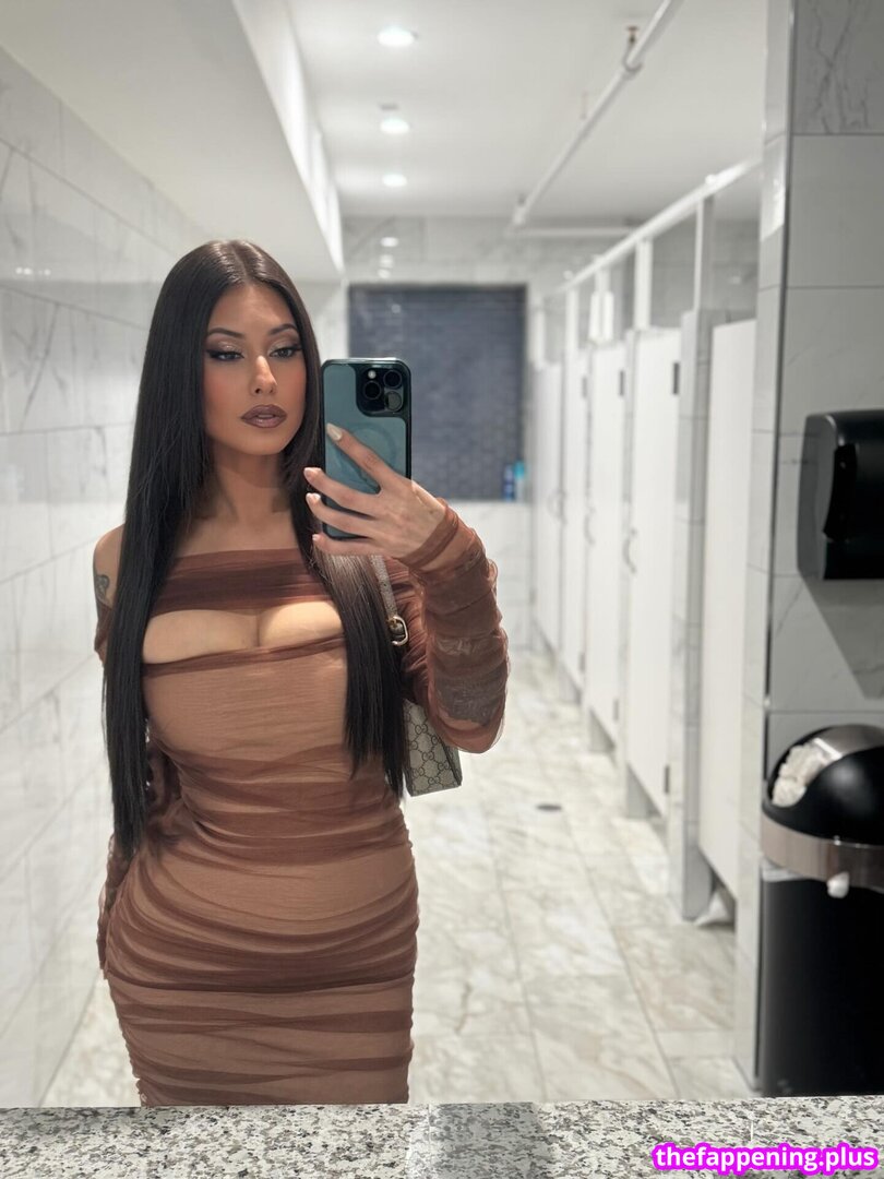 713CORI Photo OnlyFans Nu #33