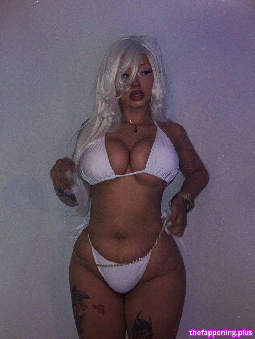 777launica Naken OnlyFans Foto #41