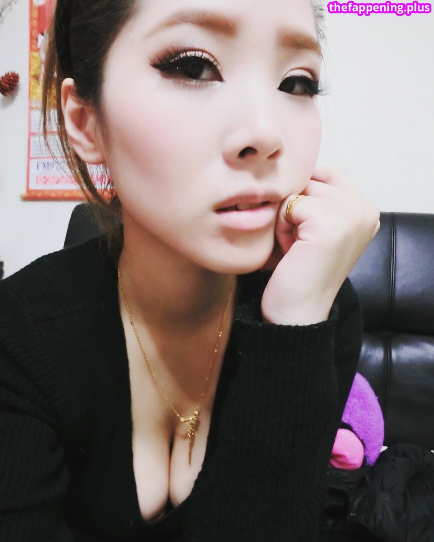 94iris329 Nude OnlyFans Photo #6