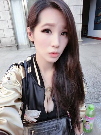 Full leaked Iris private onlyfans photo