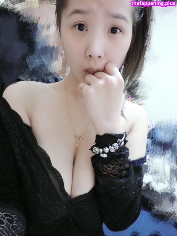 94iris329 Foto OnlyFans Nua #18