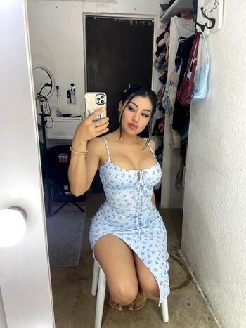 Full leaked Yeinvaz private onlyfans photo