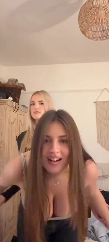 Full leaked Hwhsyuu private onlyfans photo