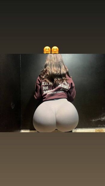 Full leaked Itsmenazli private onlyfans photo