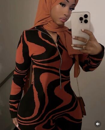 Full leaked Sxis private onlyfans photo