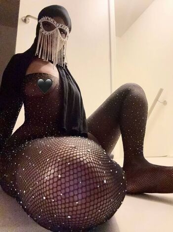 Full leaked Sxis private onlyfans photo