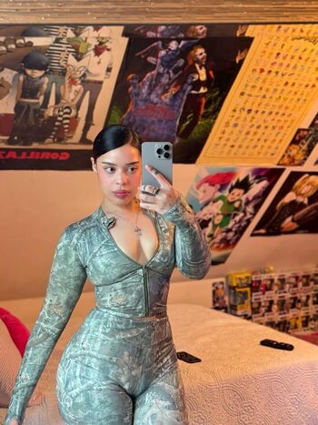 Full leaked Three page private onlyfans photo