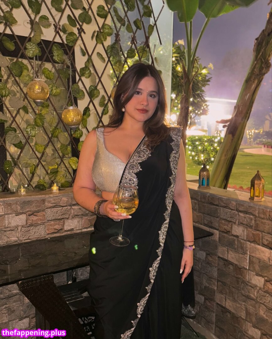 Aadhira Krishna / aadhirakrishna नग्न OnlyFans फोटो #17