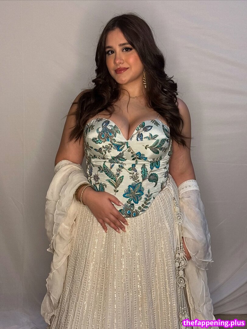 Aadhira Krishna / aadhirakrishna Φωτογραφία Γυμνών OnlyFans #21