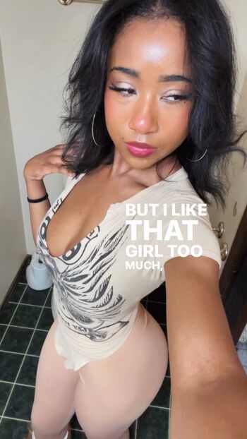 Full leaked Aaliyahvoodoo private onlyfans photo