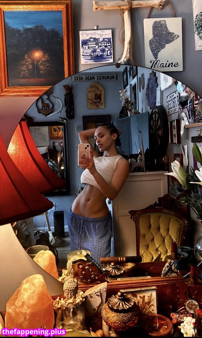 Aaliyeezy / theallierae Photo OnlyFans Nu #371