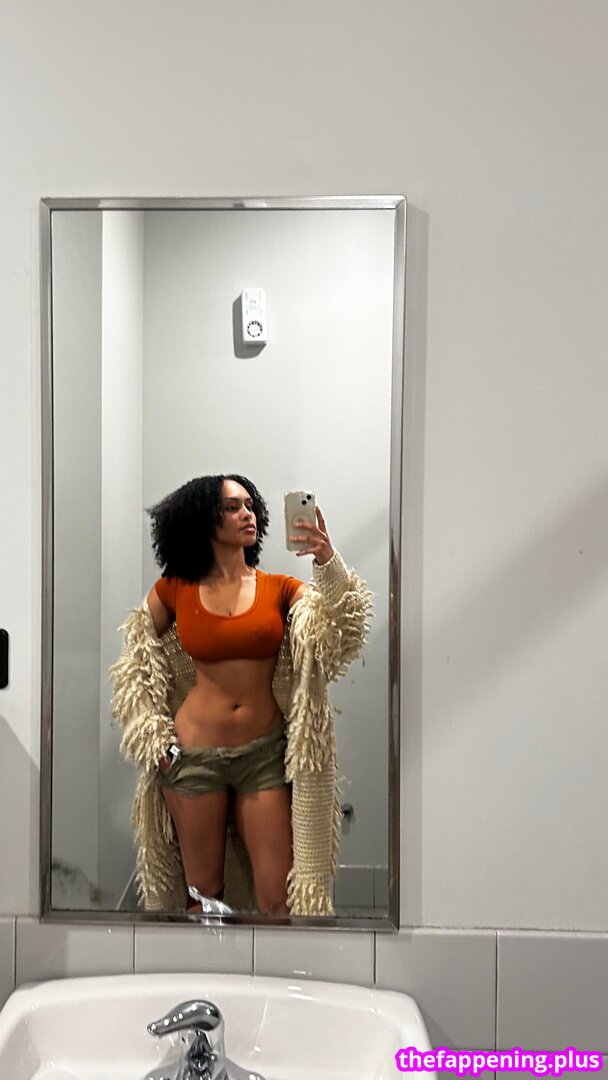 Aaliyeezy / theallierae Foto OnlyFans Nua #388