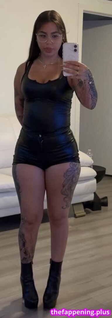 Aalyiahtorress / Itsthesaiint / aalyiahtorres नग्न OnlyFans फोटो #4