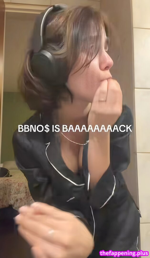 aangelarrochista / mrs_arockstar Çıplak OnlyFans Fotoğrafı #464