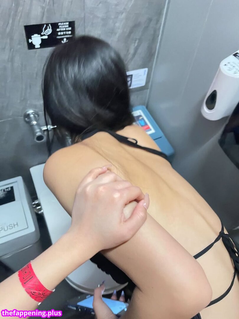 Saipetch B. / aaomhelloo Photo OnlyFans Nu #78