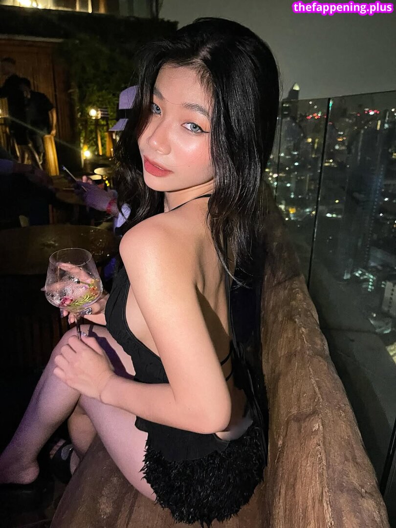 Saipetch B. / aaomhelloo Fotografie OnlyFans Dezbrăcată #79