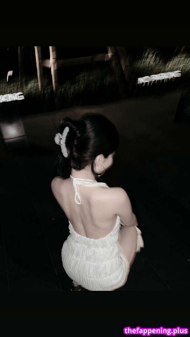 Saipetch B. / aaomhelloo Фото обнажённых OnlyFans #94