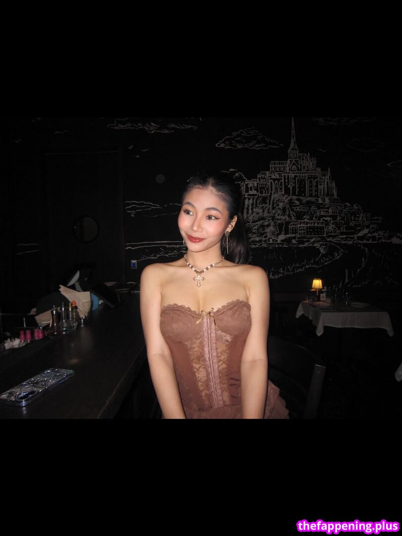 Saipetch B. / aaomhelloo Photo OnlyFans Nu #106