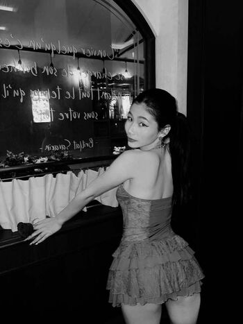 Full leaked Aaomhelloo page private onlyfans photo