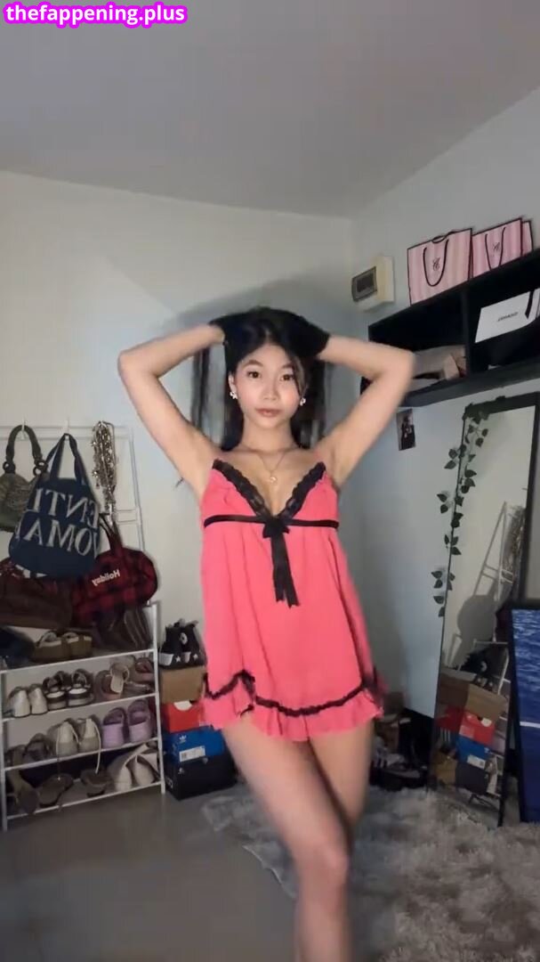 Saipetch B. / aaomhelloo 누드 OnlyFans 사진 #196