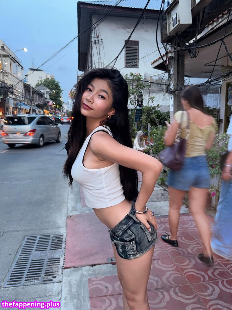 Saipetch B. / aaomhelloo Fotografie OnlyFans Dezbrăcată #224