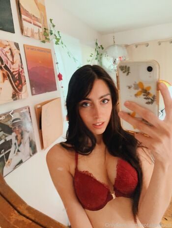 Full leaked Abbe lucia private onlyfans photo