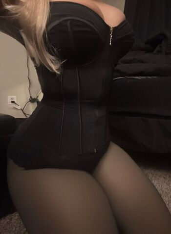 Full leaked Abby mekno private onlyfans photo