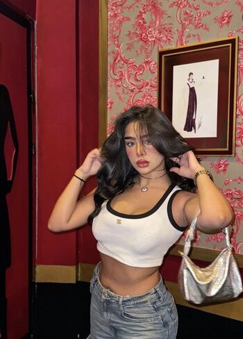 Full leaked Abeer rouji private onlyfans photo