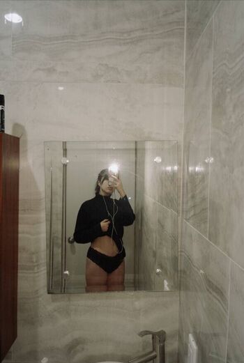 Full leaked Abisicari private onlyfans photo