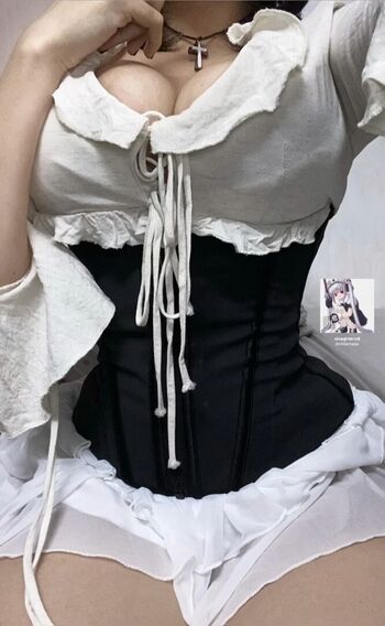 Full leaked Aby dazai  page private onlyfans photo