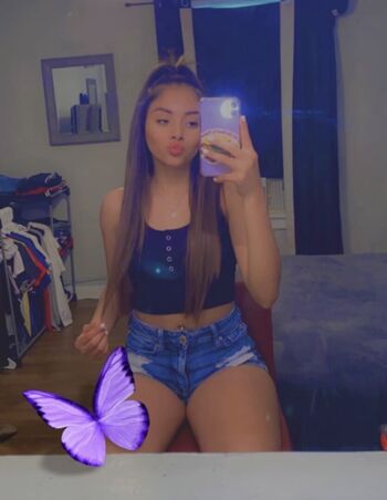 Full leaked Adamarie moreno private onlyfans photo