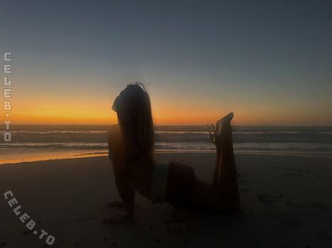 Full leaked Addison rae  page private onlyfans photo