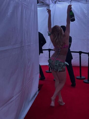 Full leaked Addison rae  page private onlyfans photo