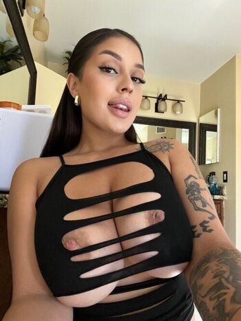 Full leaked Adianababyxo private onlyfans photo