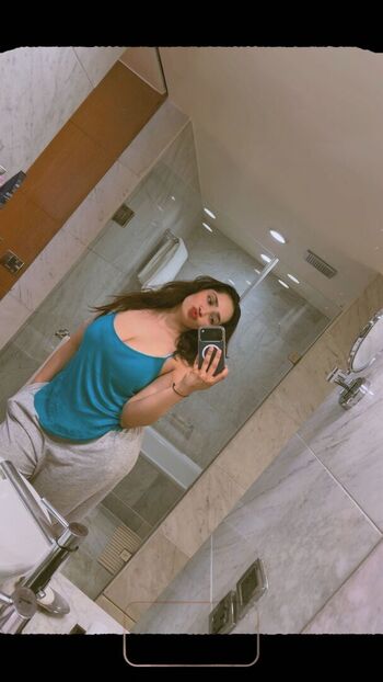 Full leaked Aditi mistry private onlyfans photo