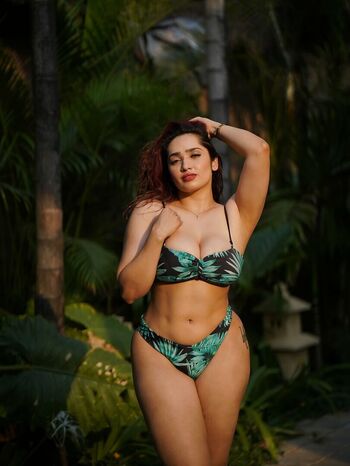 Full leaked Aditimistry private onlyfans photo