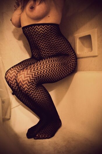 Full leaked Adona private onlyfans photo