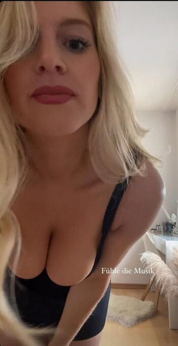 Full leaked Adore sophia private onlyfans photo