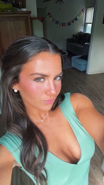 Full leaked Adria kitzinger private onlyfans photo