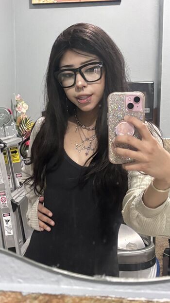 Full leaked Adriana private onlyfans photo