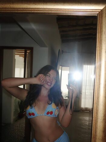 Adriana Campos Salazar